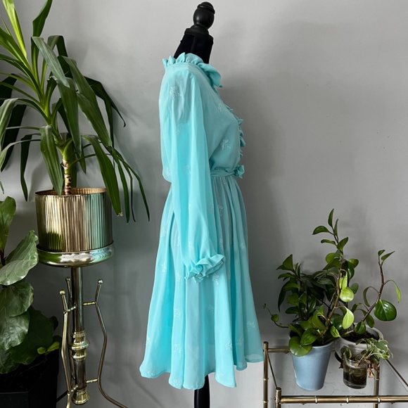 Vintage Butterfly Dress - Picture 2 of 4